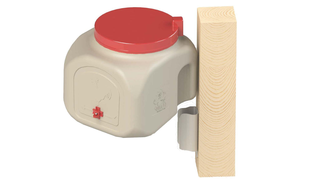 Compact Chicken Waterer with No Spill System, 5 Gallon U400770