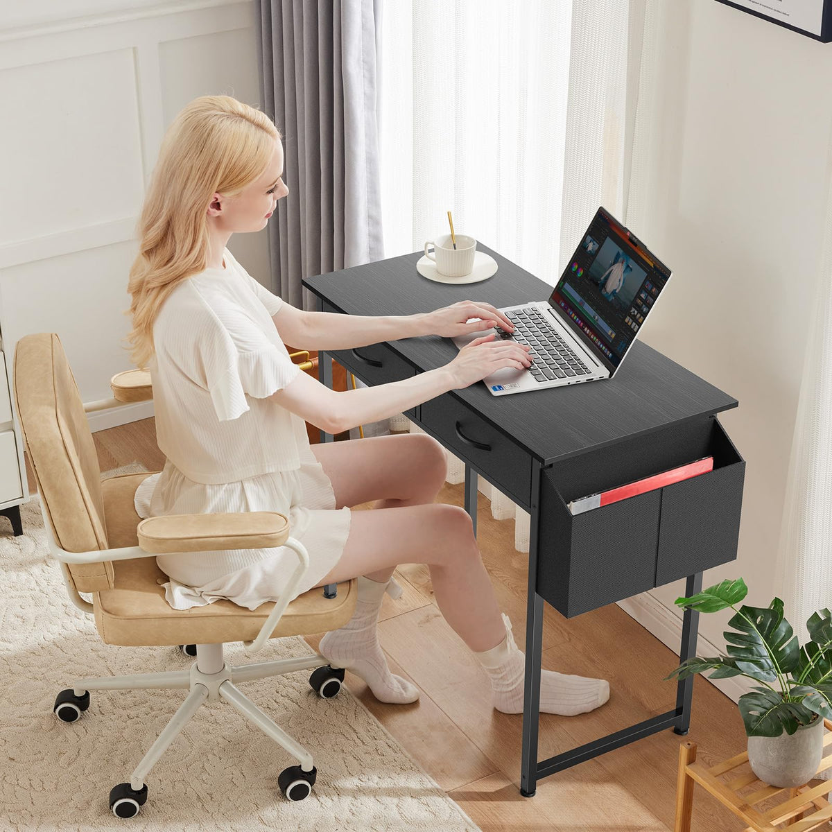 32" Black Computer Desk with Drawers N850